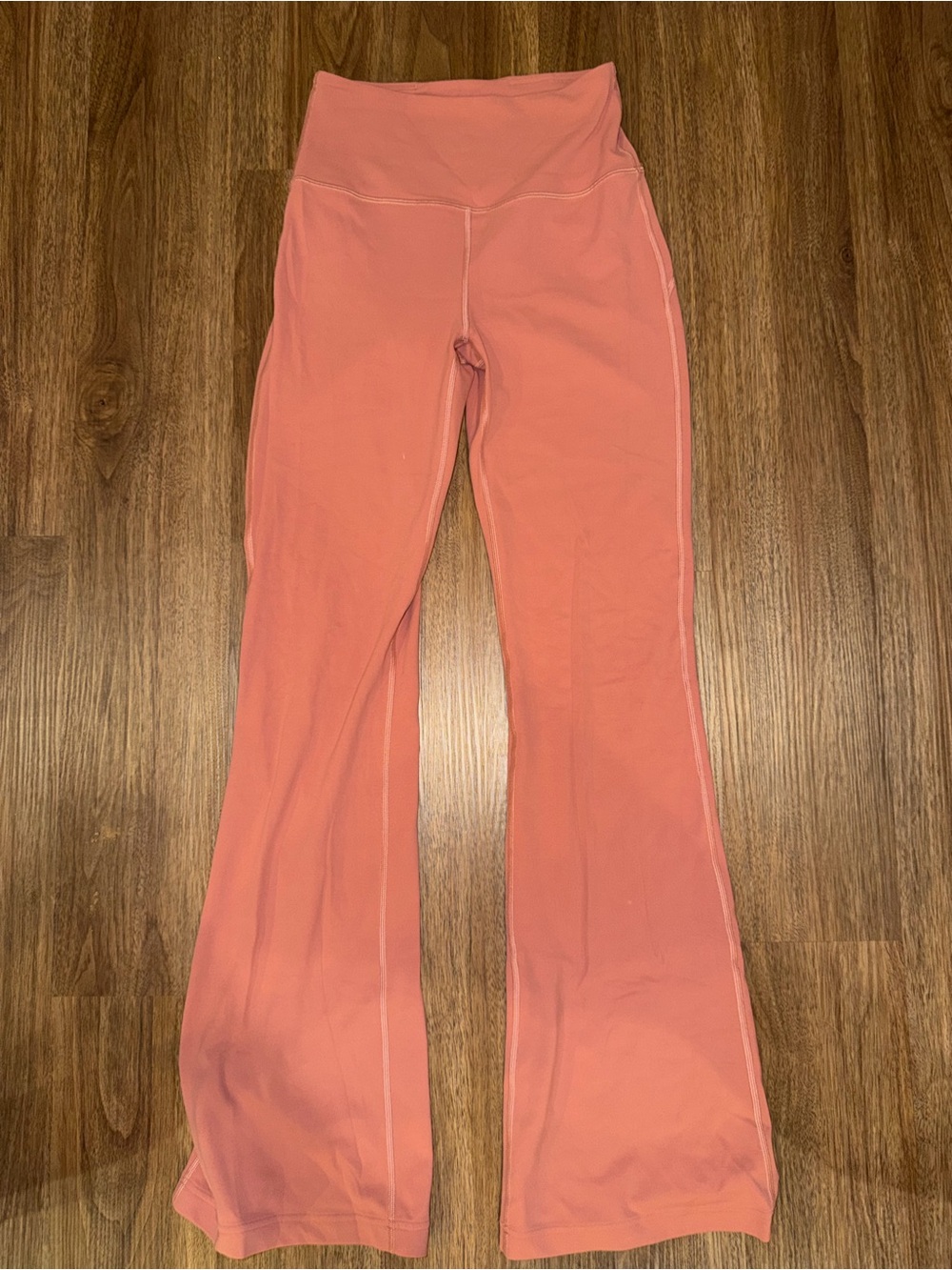 Lululemon Groove High-Rise Flared Pant in Brier Rose Size 6